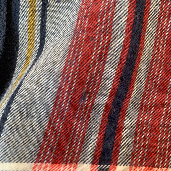 Mossimo Supply Co. Plaid Button Down in Red and Navy - Picture 7 of 10